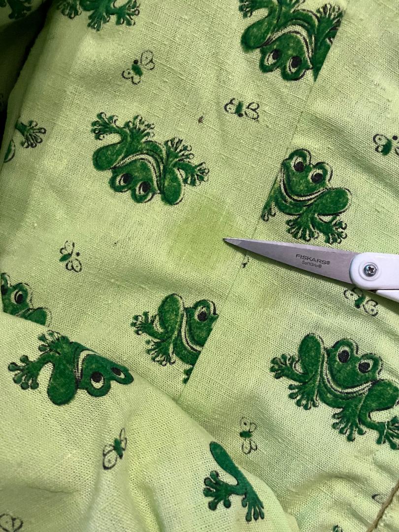 60's Vintage Handmade Green Frog Novelty Print Gogo Go Go Twiggy Mini Dress