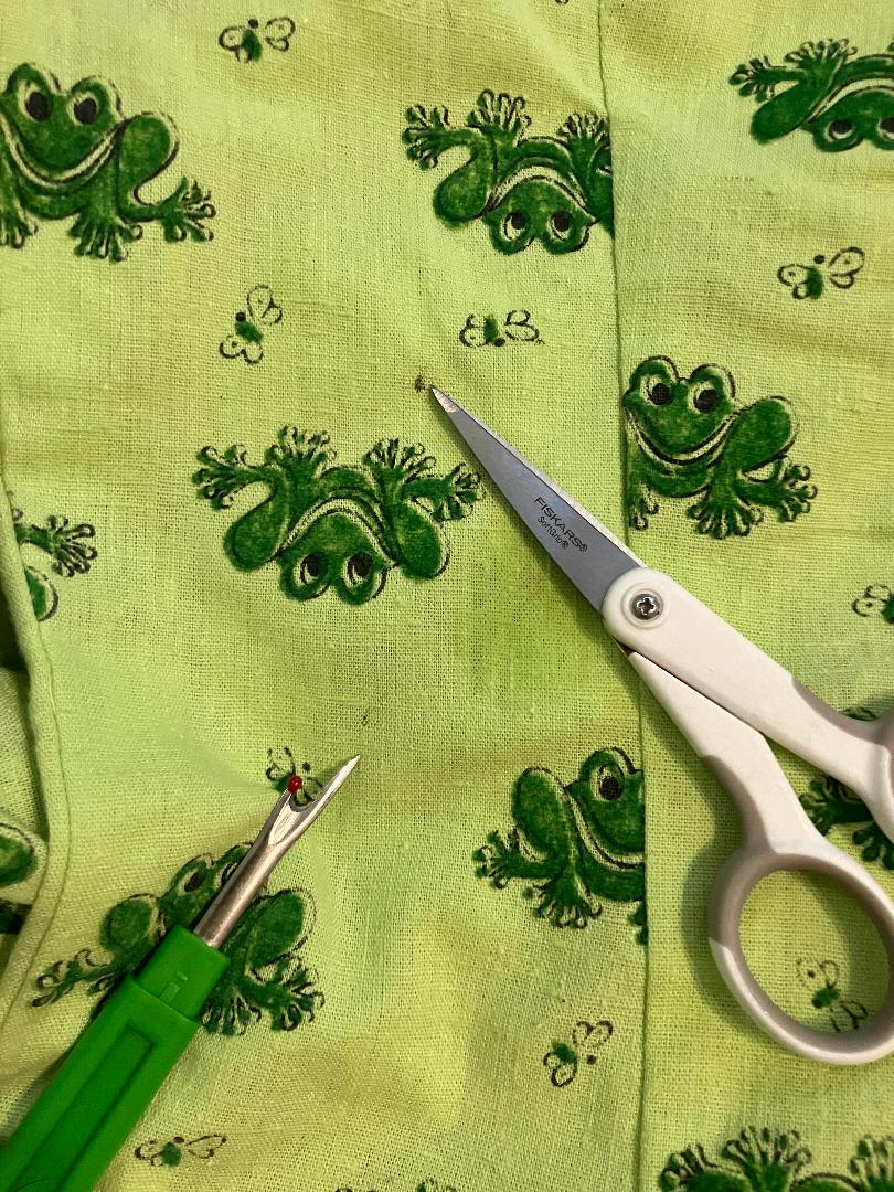 60's Vintage Handmade Green Frog Novelty Print Gogo Go Go Twiggy Mini Dress