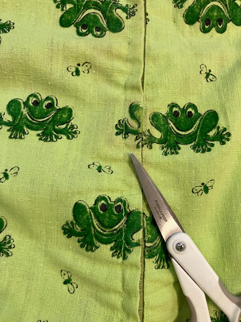 60's Vintage Handmade Green Frog Novelty Print Gogo Go Go Twiggy Mini Dress