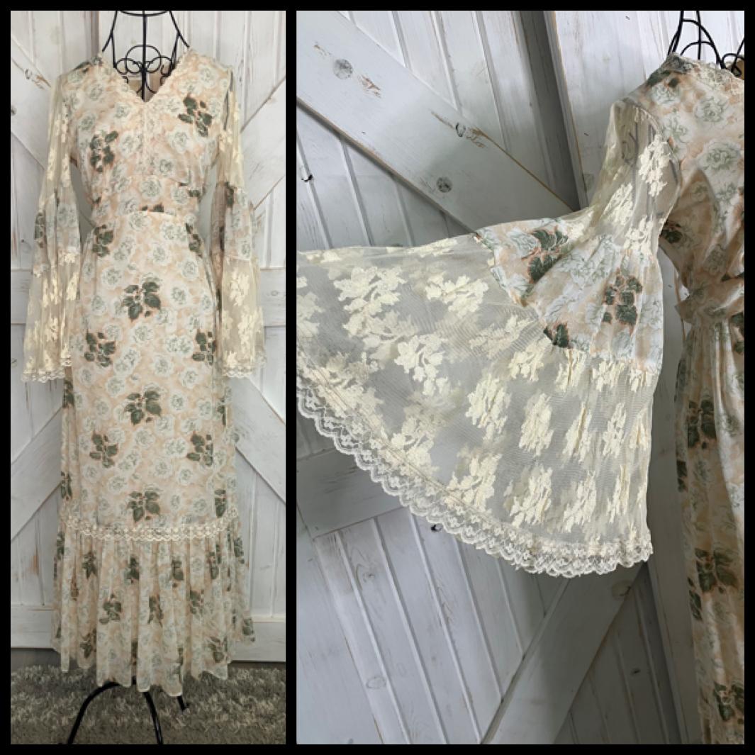 70's Vintage White Green Peach Floral Gunne Sax STYLE Prairie Angel Bell Sleeve Stevie Boho Maxi Dress *WOUNDED BIRD