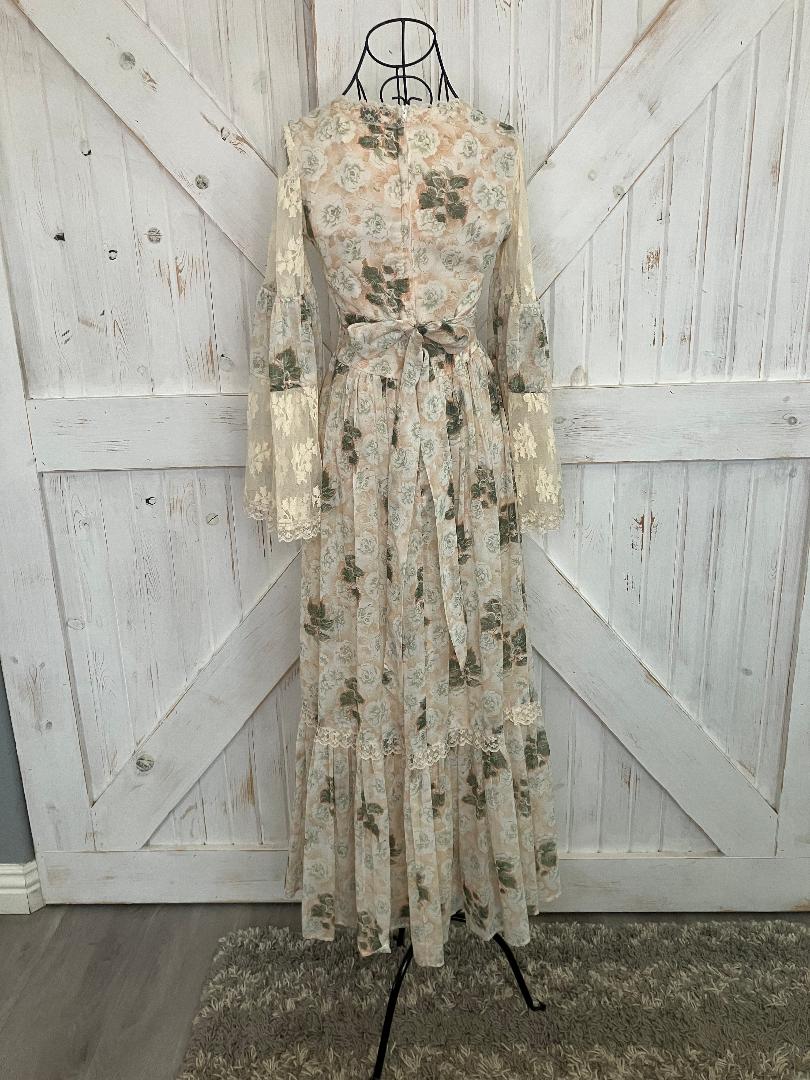70's Vintage White Green Peach Floral Gunne Sax STYLE Prairie Angel Bell Sleeve Stevie Boho Maxi Dress *WOUNDED BIRD