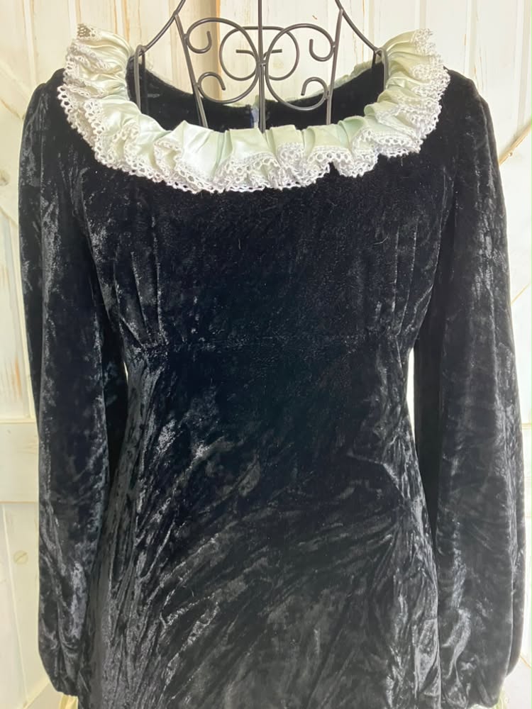 60's Vintage Black Velvet Wednesday Adams Family Mod GoGo Goth Mini Dress *FLAW
