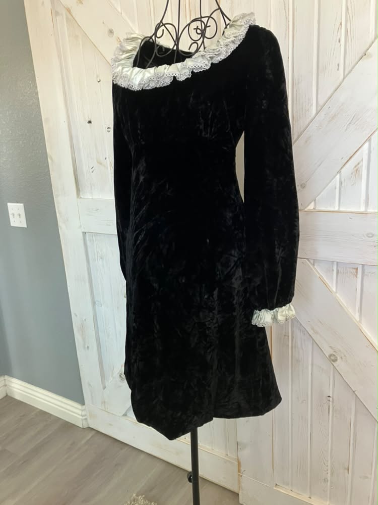 60's Vintage Black Velvet Wednesday Adams Family Mod GoGo Goth Mini Dress *FLAW