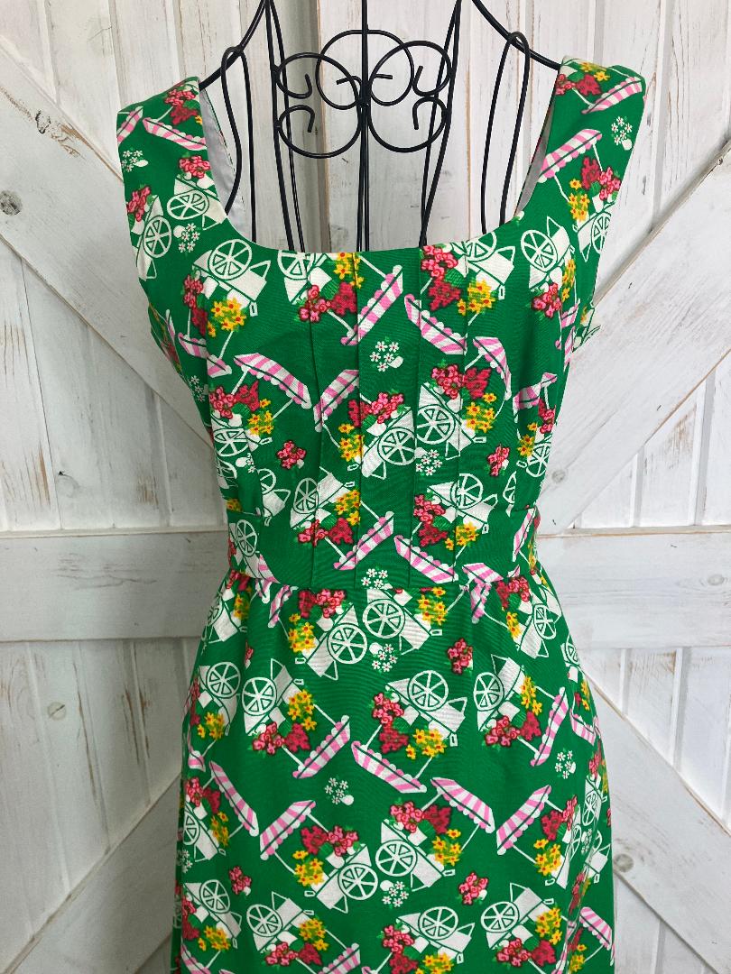 70's Vintage Malia Honolulu Green Pink White Flower Cart Novelty Print Hawaiian Midi Sundress Dress