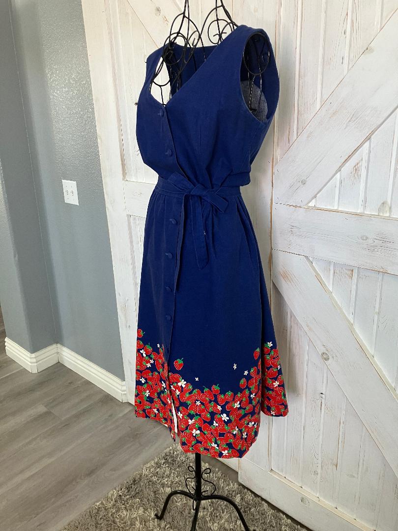 70's Vintage Malia Honolulu Blue Red Strawberry Novelty Print Hawaiian Midi Dress + Original Belt