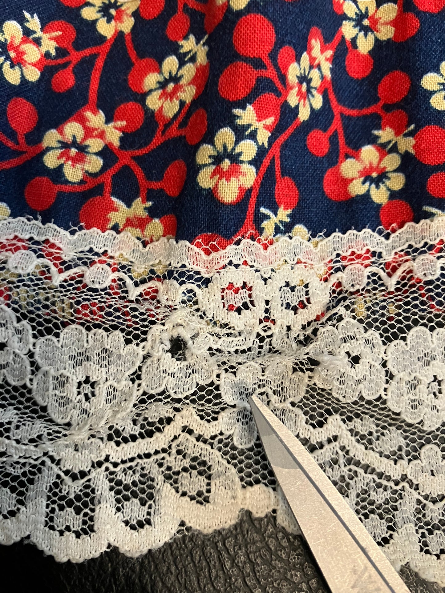 70's Vintage Gunne Sax Jessica's Gunnies Blue Red White Calico Western Prairie Midi Skirt 9