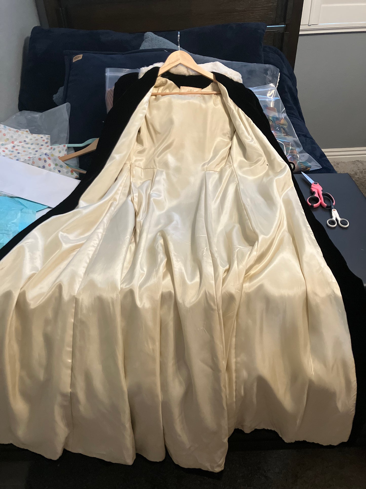 20's Vintage Antique Jazz Age Design Decade Carson Pirie Scott & Co Black Velvet White Fur Opera Maxi Coat Jacket *FLAWS