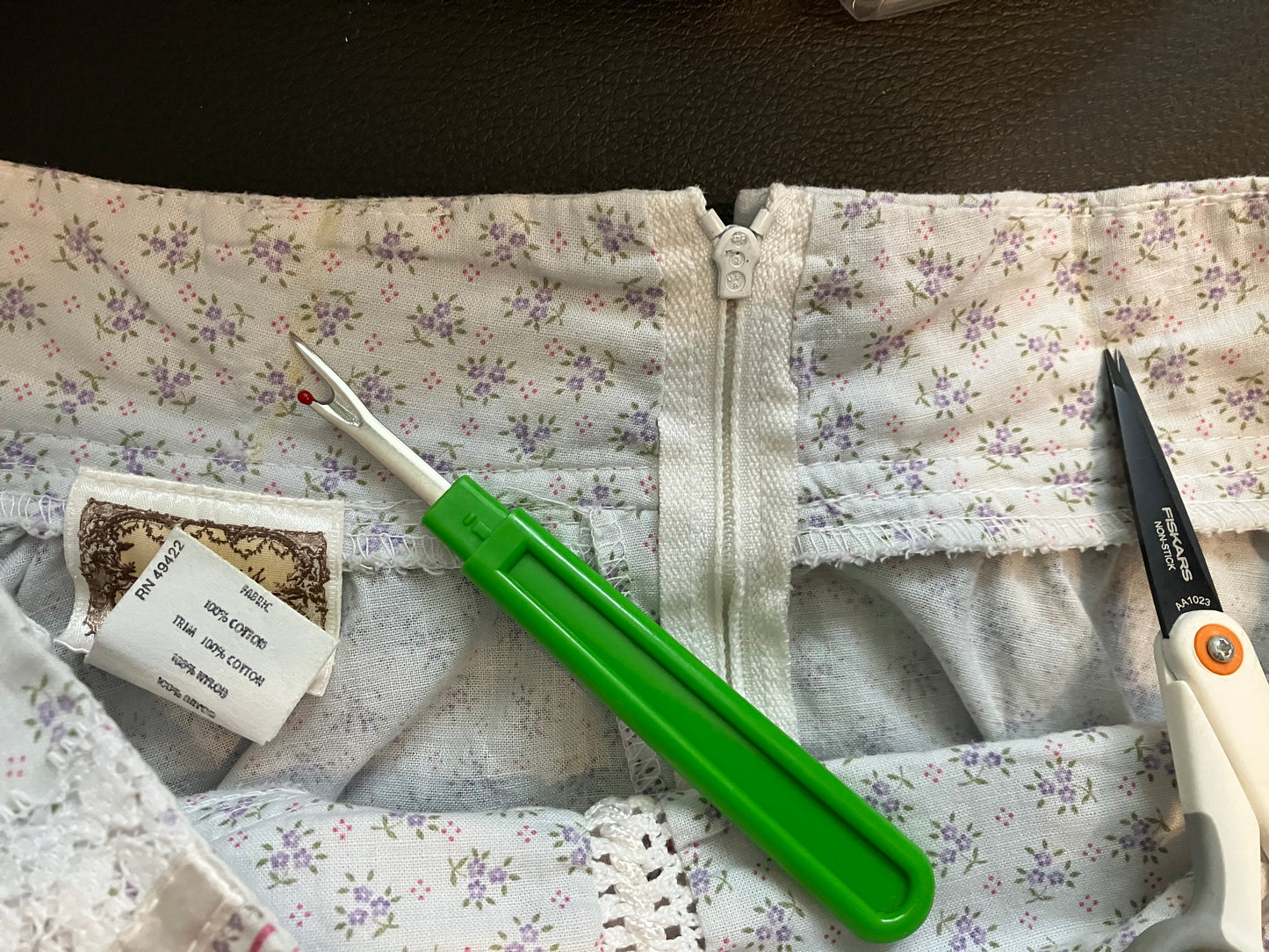70's Vintage Gunne Sax Jessica's Gunnies Purple White Pink Green Calico Corset Waist Prairie Midi Skirt 11