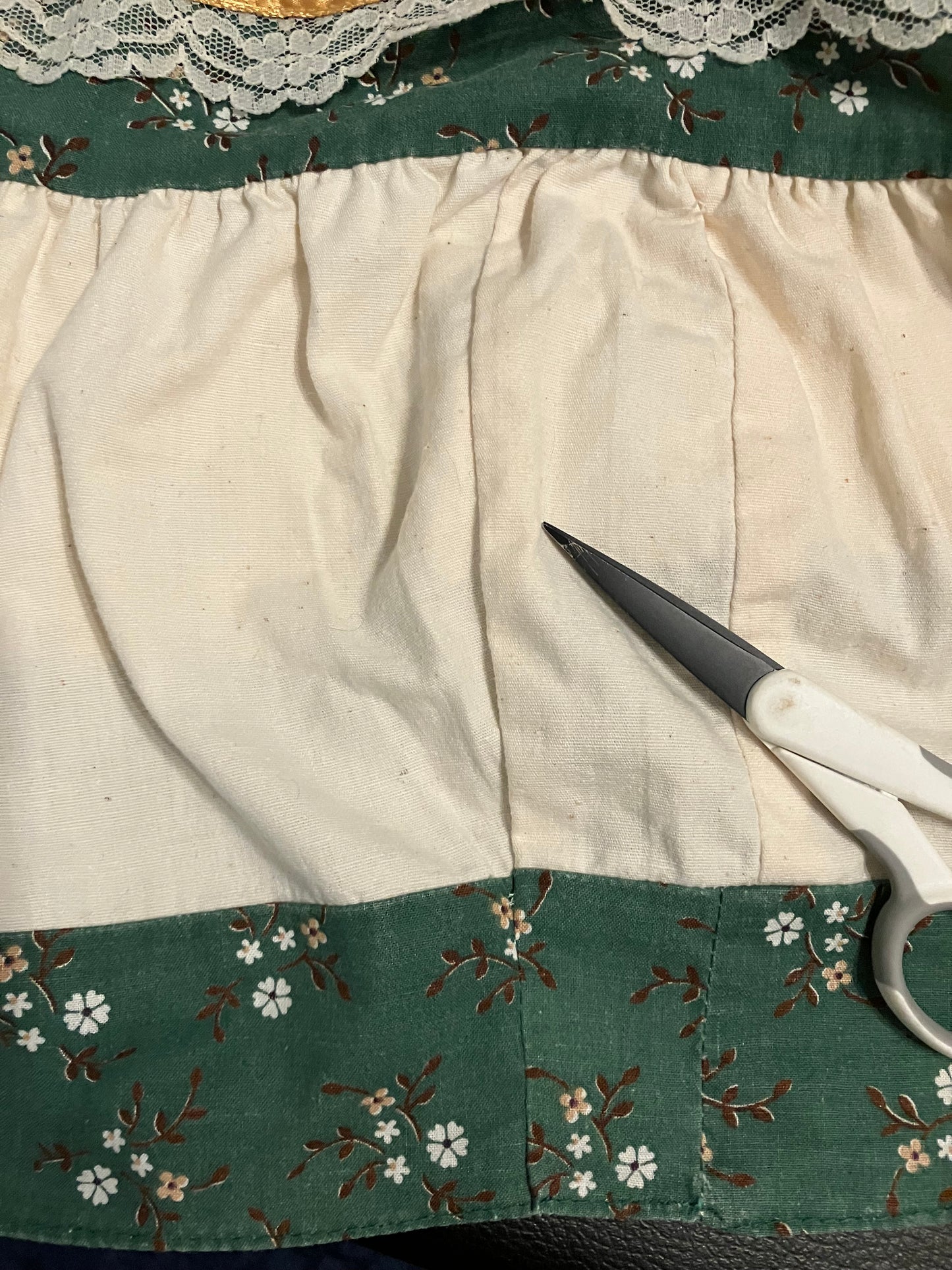 70's Vintage Gunne Sax Jessica's Gunnies White Green Gold Calico Prairie Midi Skirt
