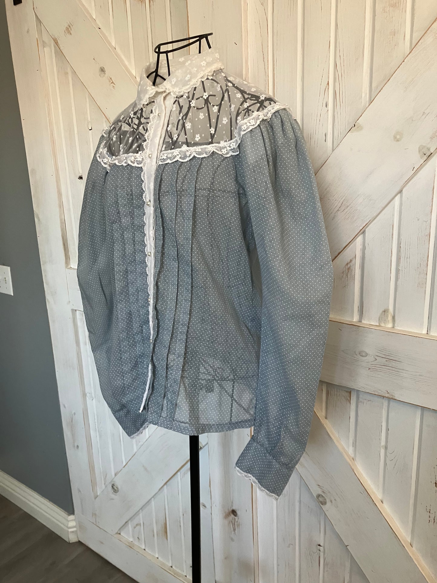 70's Vintage Gunne Sax Jessica's Gunnies Blue White Swiss Polka Dot Lace Prairie Blouse Top