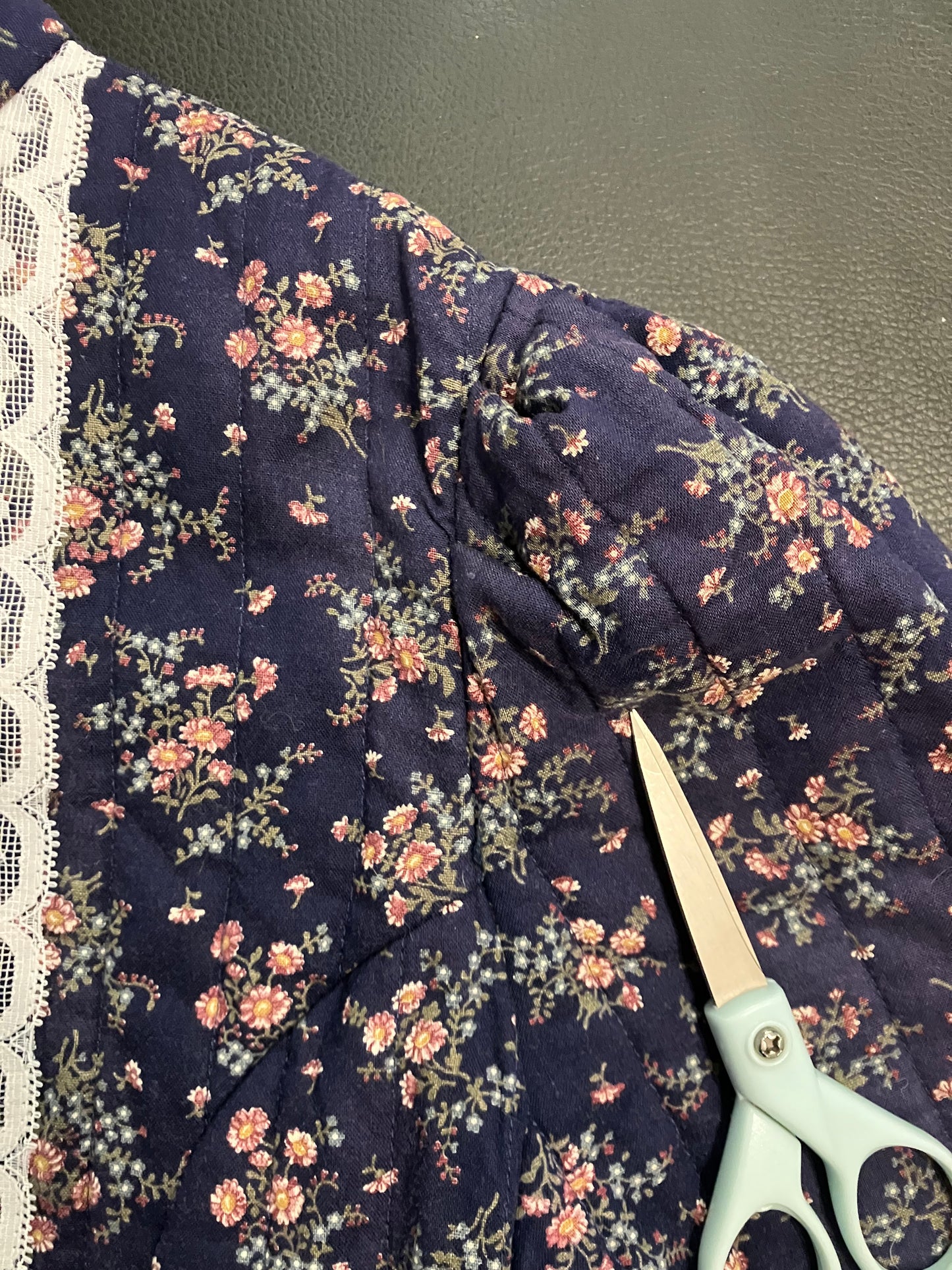 70's Vintage Gunne Sax Jessica's Gunnies Blue Pink White Calico Quilted Crop Bolero Jacket