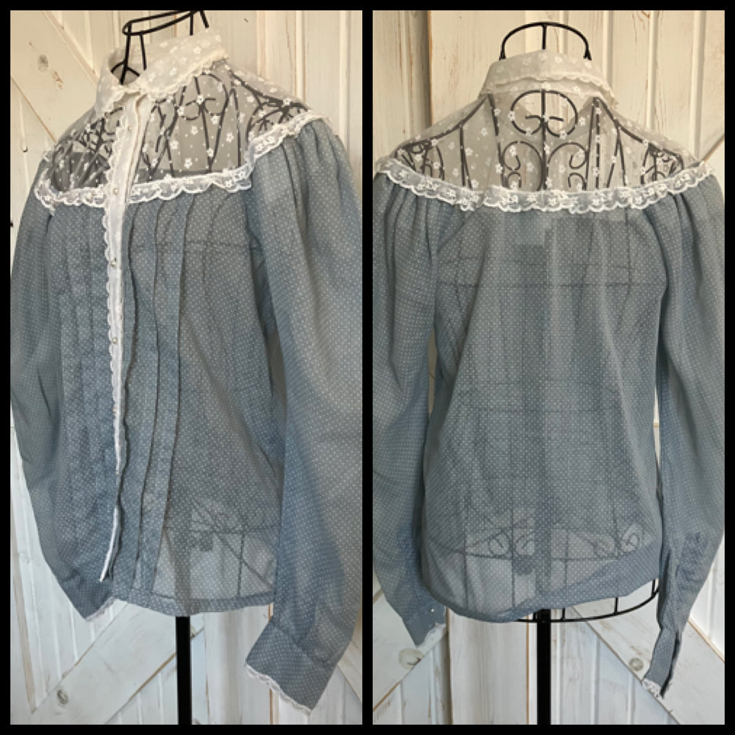 70's Vintage Gunne Sax Jessica's Gunnies Blue White Swiss Polka Dot Lace Prairie Blouse Top