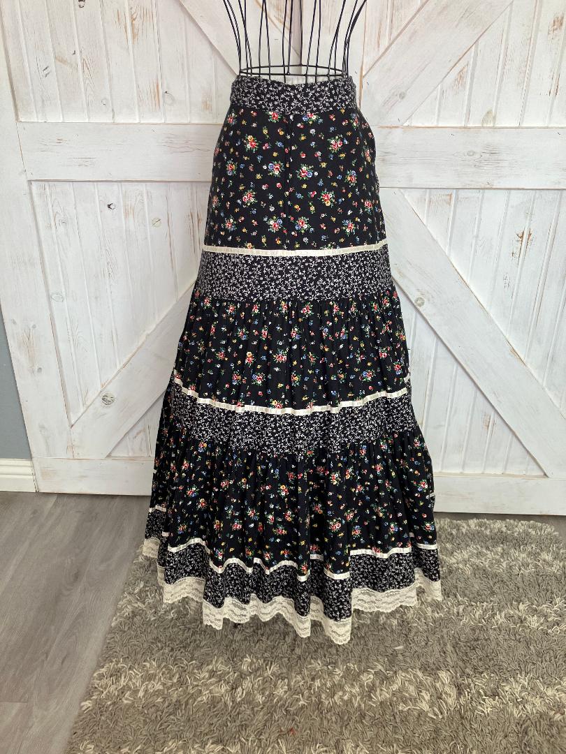 70's Vintage Gunne Sax Jessica's Gunnies Black White Rainbow Calico Prairie Maxi Skirt 9