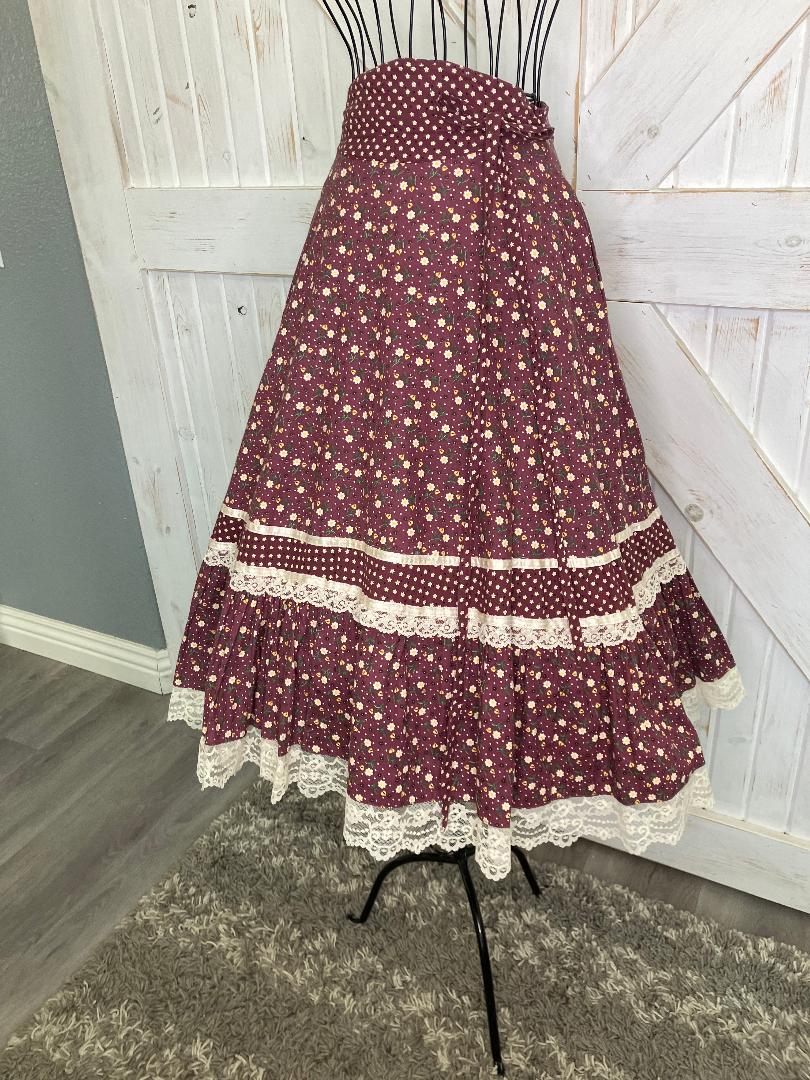 70's Vintage Gunne Sax Jessica's Gunnies Purple Mauve White Yellow Green Daisy Calico Prairie Midi Skirt 7
