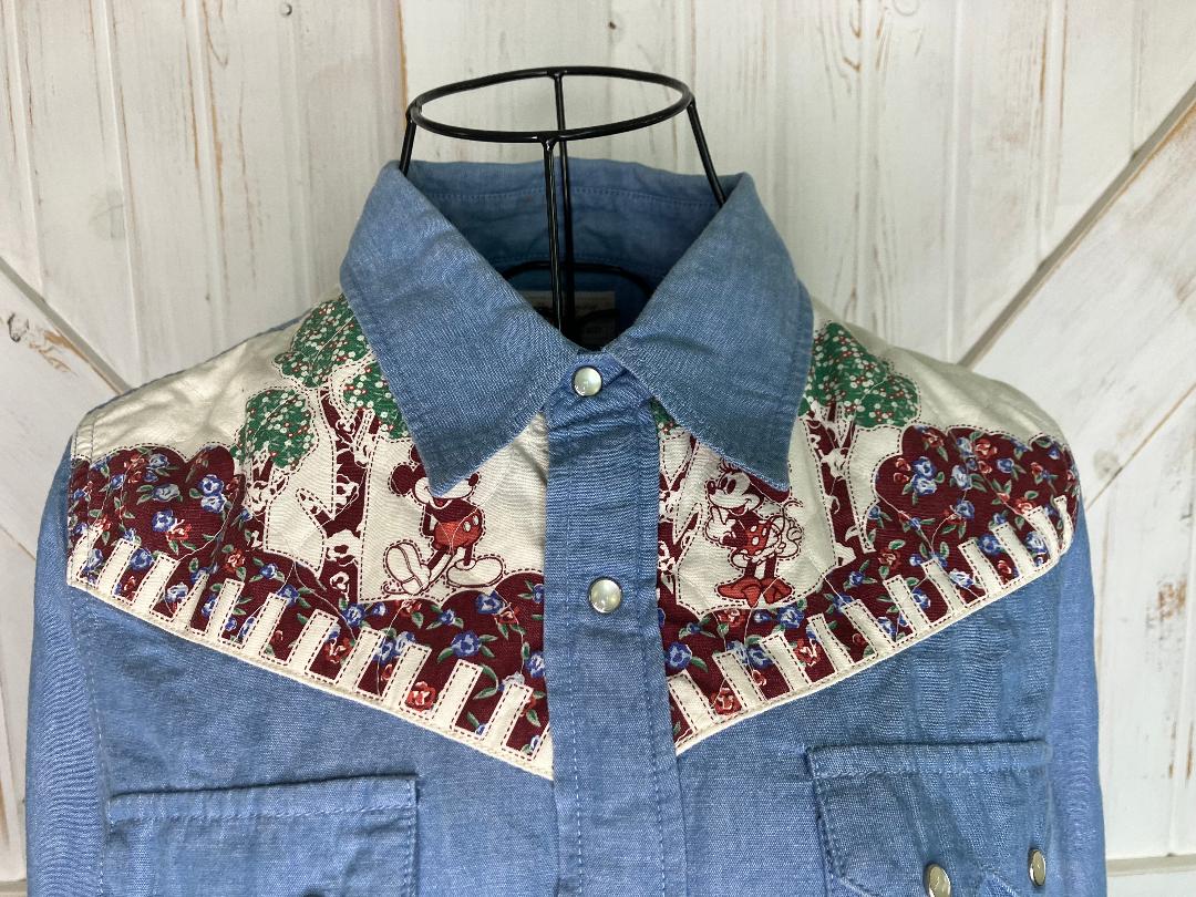 Y2K Vintage Beams Boy Japan x Walt Disney Chambray Denim Western Patchwork Mickey Minnie Mouse Pearl Snap Blouse Top