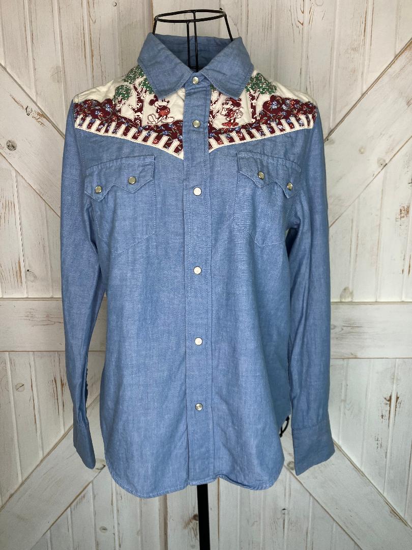 Y2K Vintage Beams Boy Japan x Walt Disney Chambray Denim Western Patchwork Mickey Minnie Mouse Pearl Snap Blouse Top