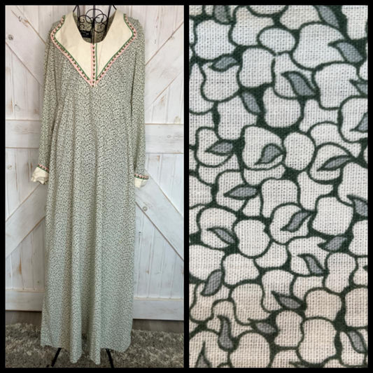 70's Vintage Gunne Sax Black Label Green Apples Novelty Print Prairie Renaissance Maxi Dress