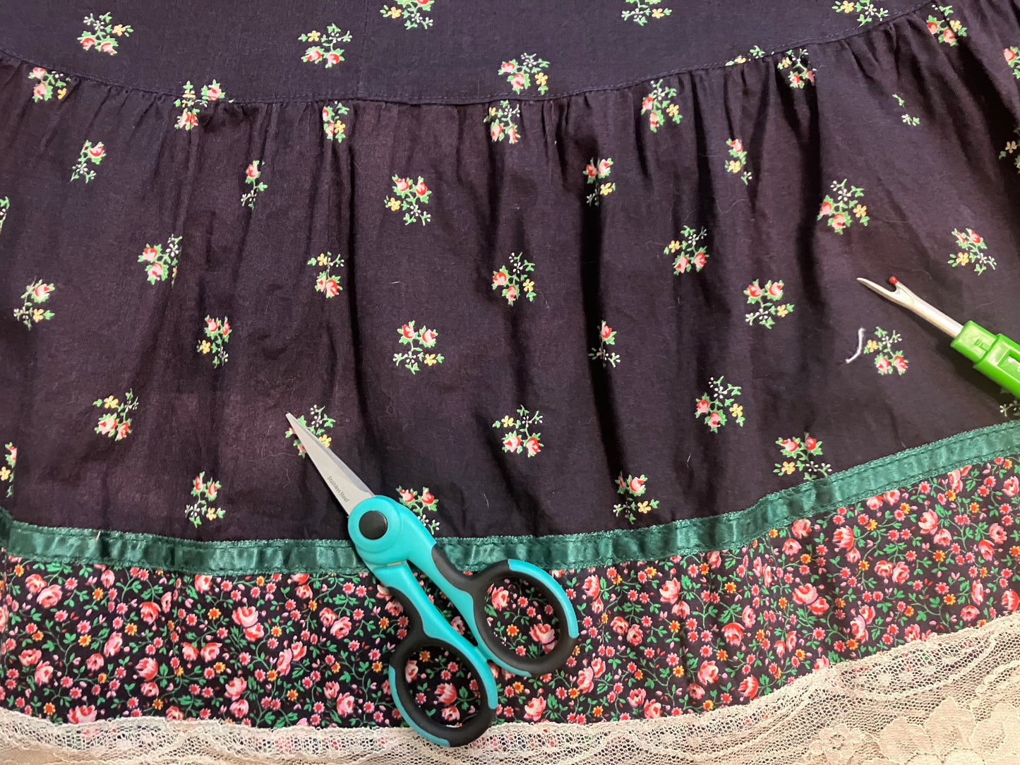 70's Vintage Gunne Sax Jessica's Gunnies Blue Pink Green Calico Prairie Skirt 13 *WOUNDED BIRD