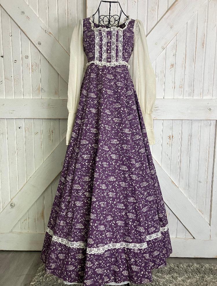 70's Vintage Gunne Sax Purple White Blue Floral Vine Church Town House on Hill Novelty Prairie Maxi Dress