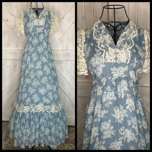 70's Vintage Gunne Sax STYLE Blue White Roses Lace Flutter Sleeves Prairie Maxi Dress