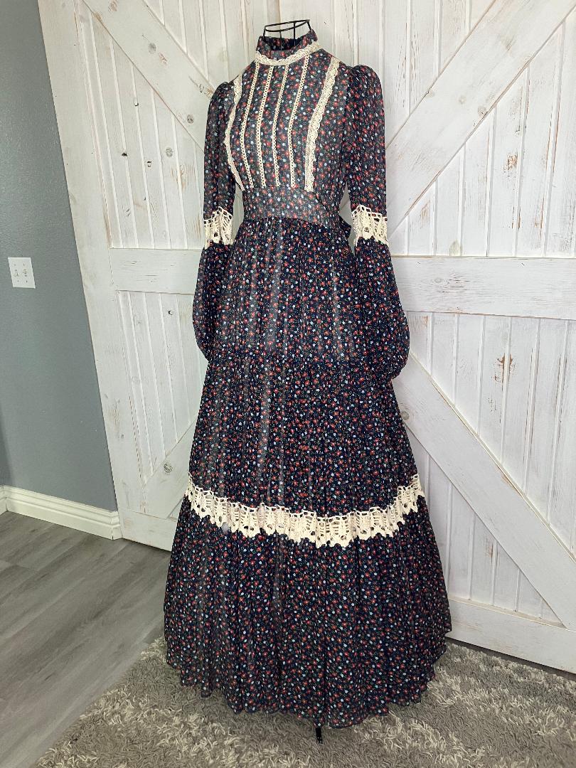 70's Vintage Gunne Sax Blue Red White Green Calico Pioneer Woman Prairie Western Maxi Dress 7