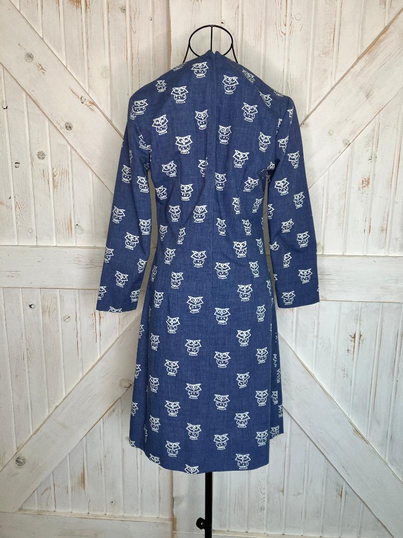 70's Vintage The Vested Gentress Blue White Owl Mod Shift Mini Dress