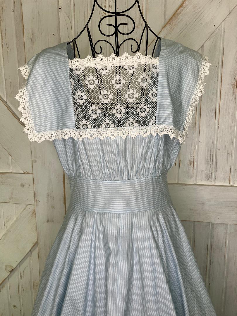 80's Vintage Gunne Sax Blue White Pin Stripe Lace Rockabilly Swing Tea Garden Midi Dress 13