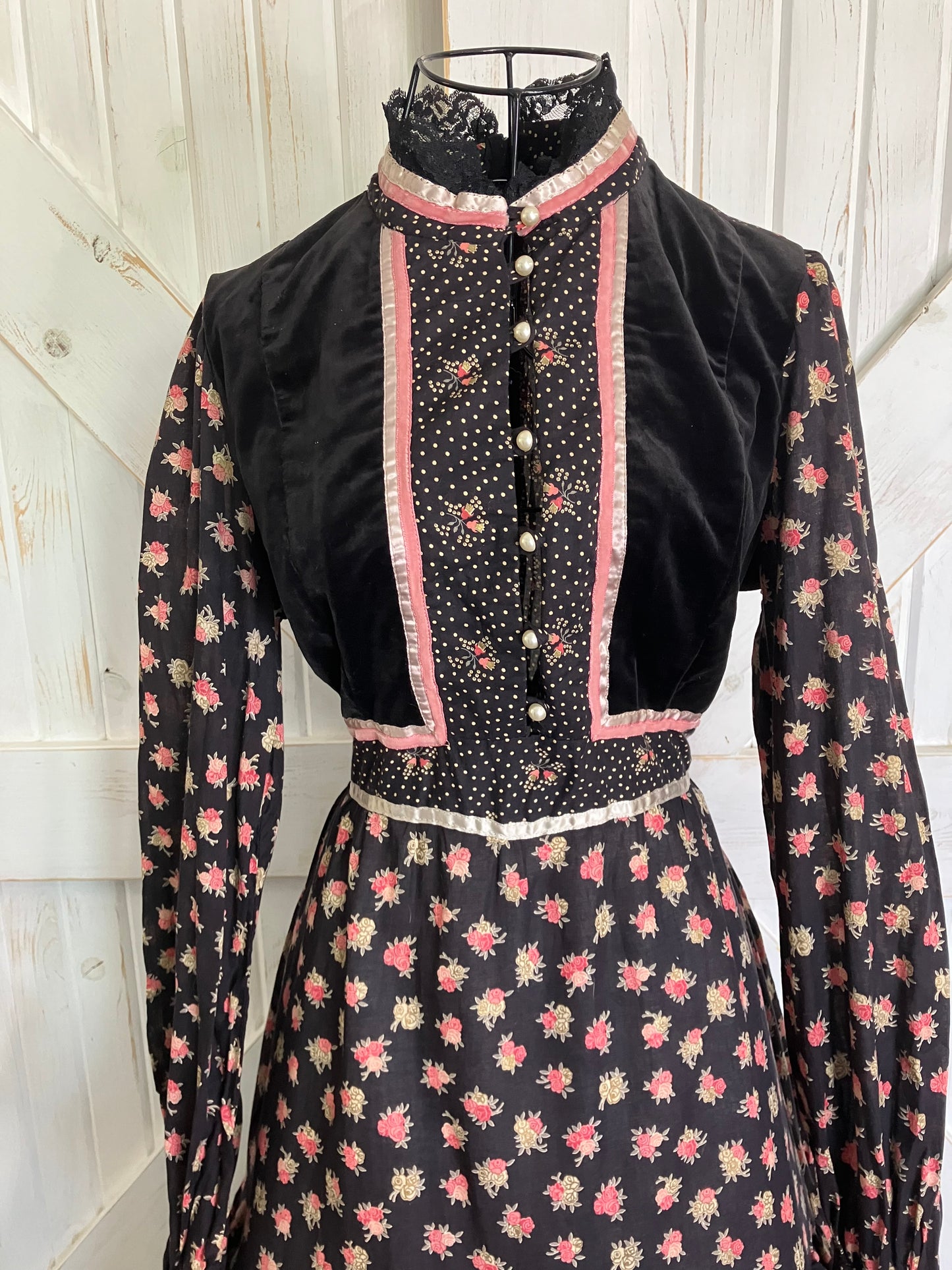 70's Vintage Gunne Sax Black Gold Polka Dot Pink Rose Calico Velvet Prairie Midi Dress 11