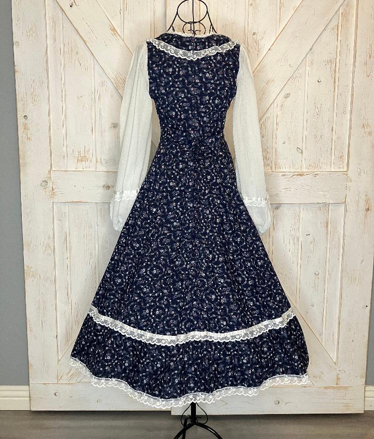 70's Vintage Gunne Sax Indigo Deep Blue White Calico Prairie Peasant Sleeve Midi Dress