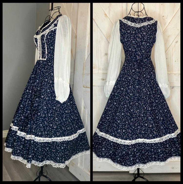 70's Vintage Gunne Sax Indigo Deep Blue White Calico Prairie Peasant Sleeve Midi Dress