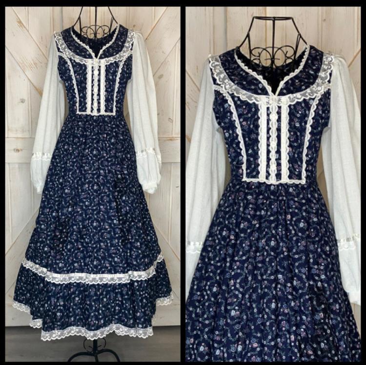 70's Vintage Gunne Sax Indigo Deep Blue White Calico Prairie Peasant Sleeve Midi Dress