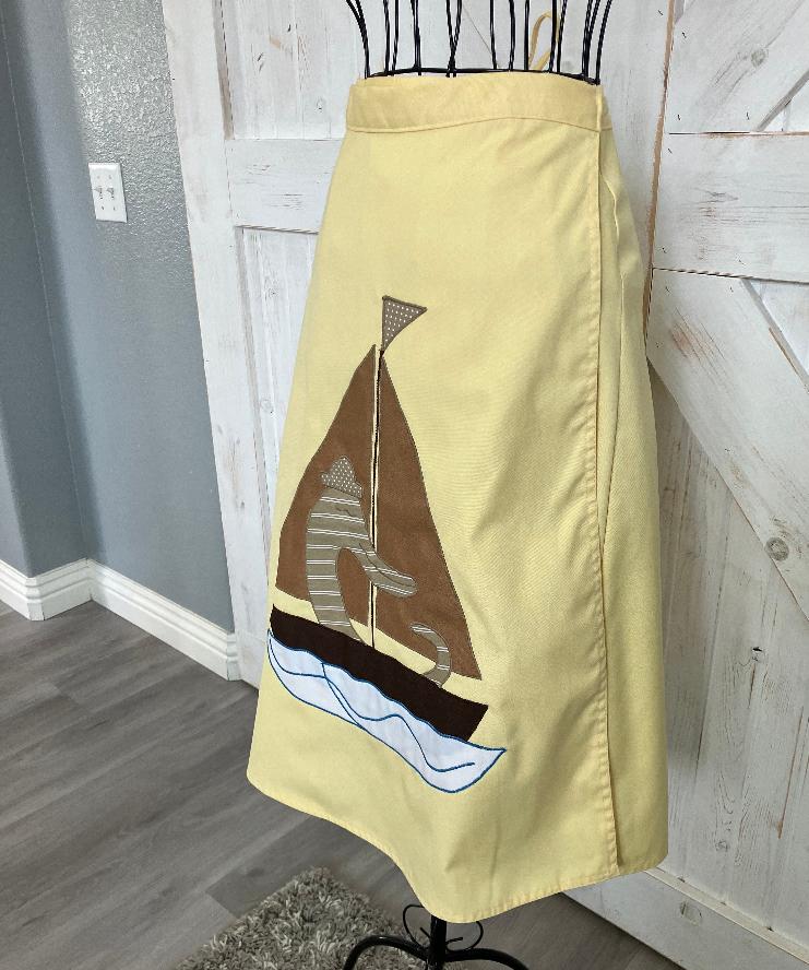 70's Vintage Haphazard Palm Beach Yellow Patchwork Novelty Duck Ducky Sailboat Wrap Mini Skirt