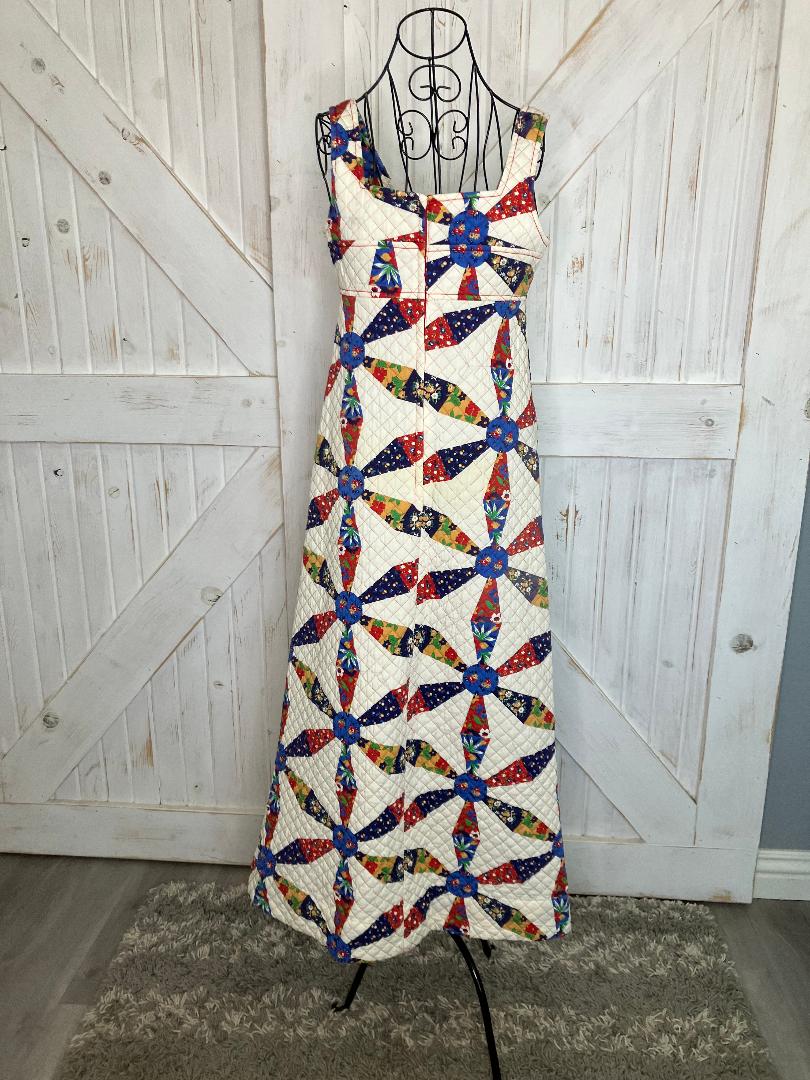 70's Vintage Nancy B of California White Rainbow Quilted Patchwork Calico Pinwheel Prairie Hippie Maxi Sundress Dress