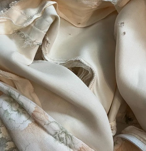 70's Vintage White Green Peach Floral Gunne Sax STYLE Prairie Angel Bell Sleeve Stevie Boho Maxi Dress *WOUNDED BIRD